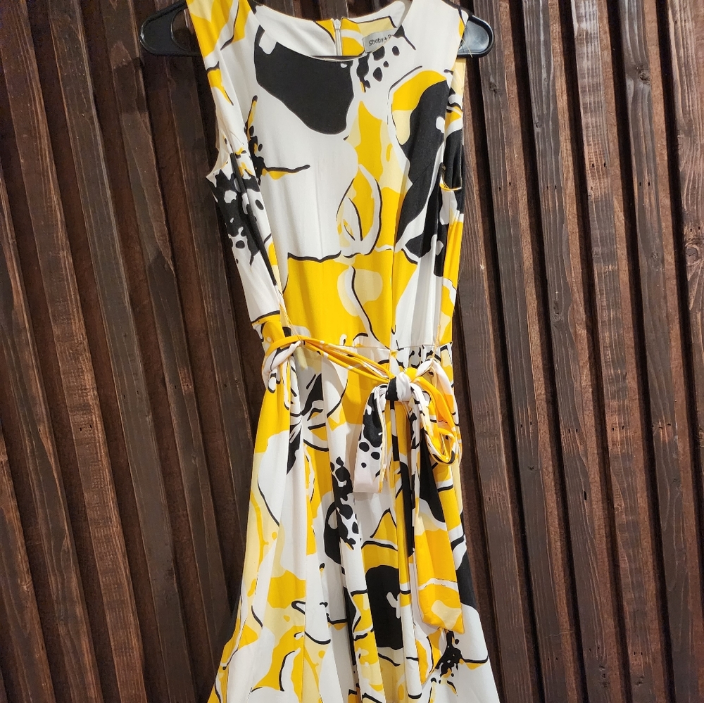 Stretchy Midi dress